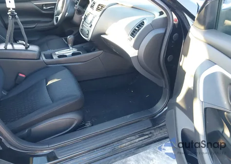 2016 Nissan Altima 2.5/2.5 S/2.5 Sl/2.5 Sr/2.5 Sv z USA, uszkodzony, nr VIN 1N4AL3AP4GC221060